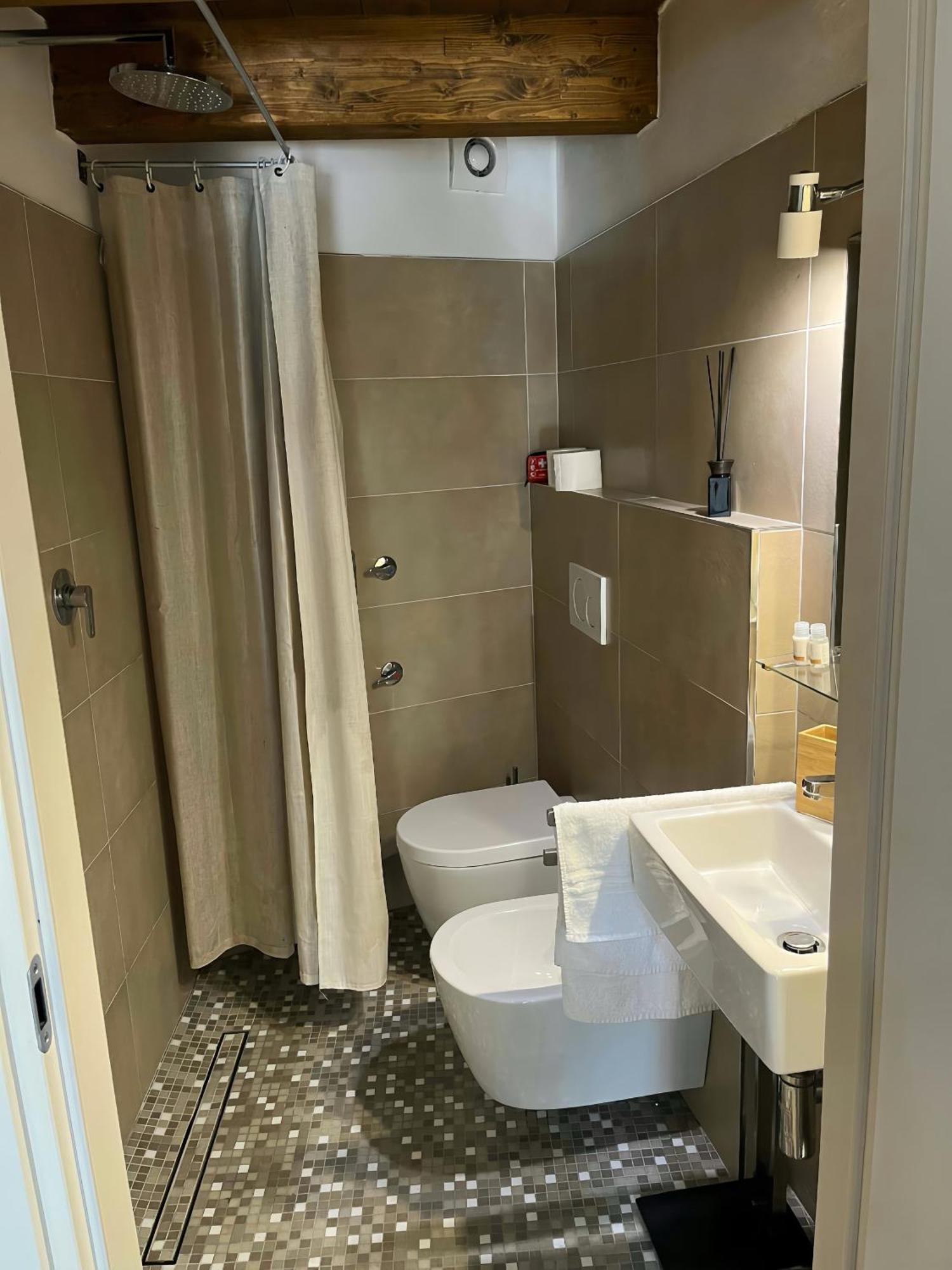Appartamento Ground Stone Bari Esterno foto