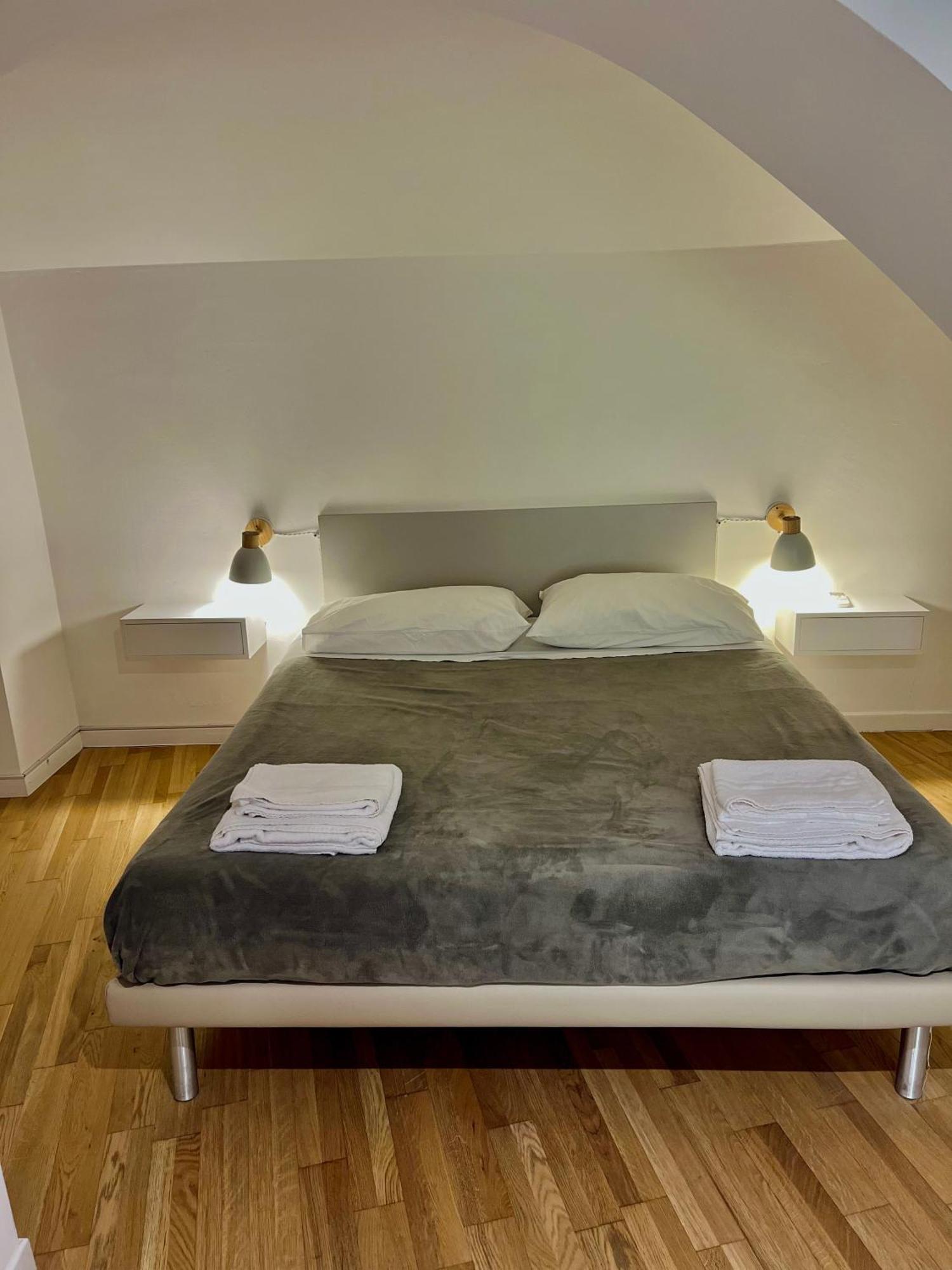 Appartamento Ground Stone Bari Esterno foto