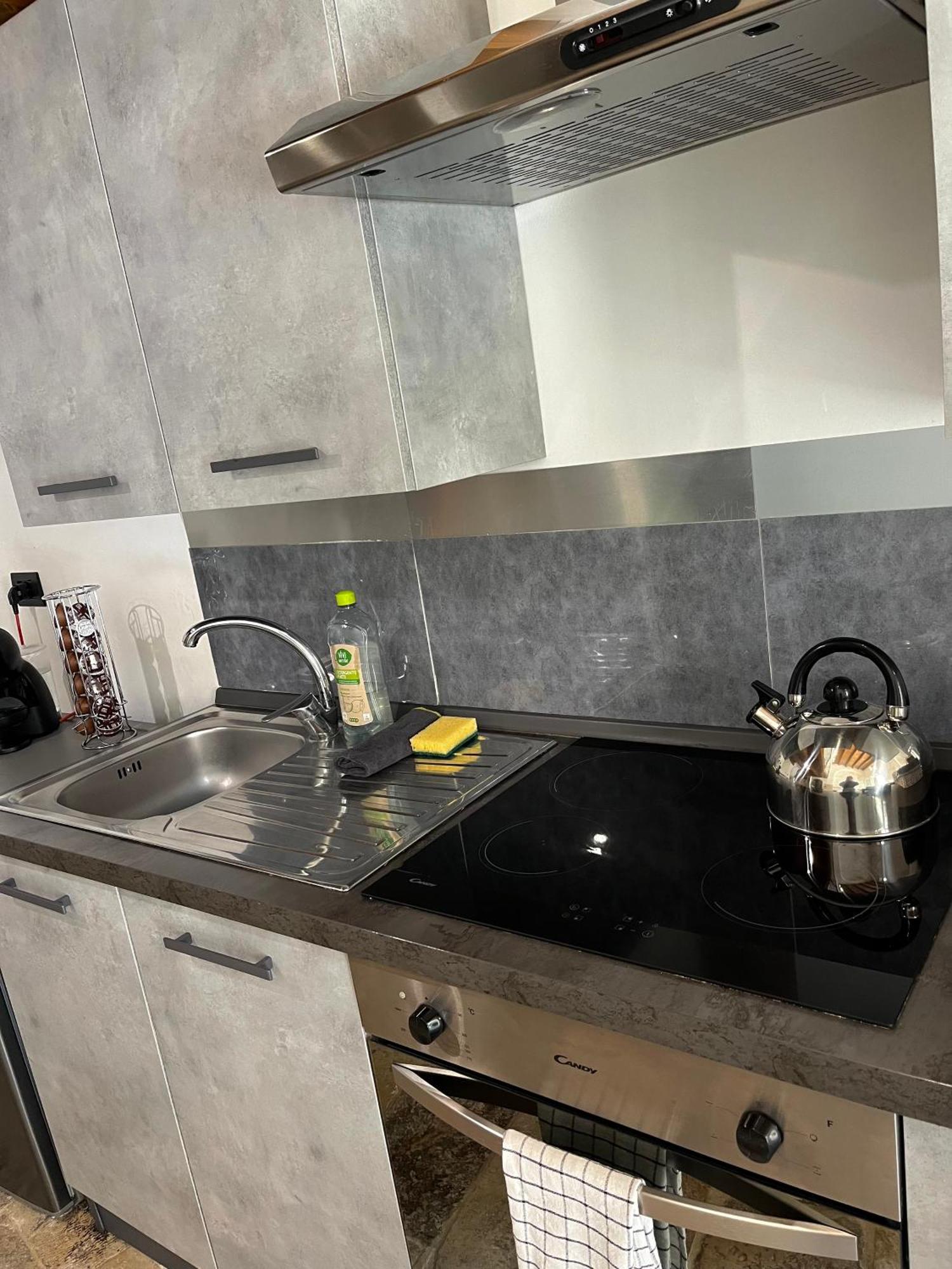 Appartamento Ground Stone Bari Esterno foto
